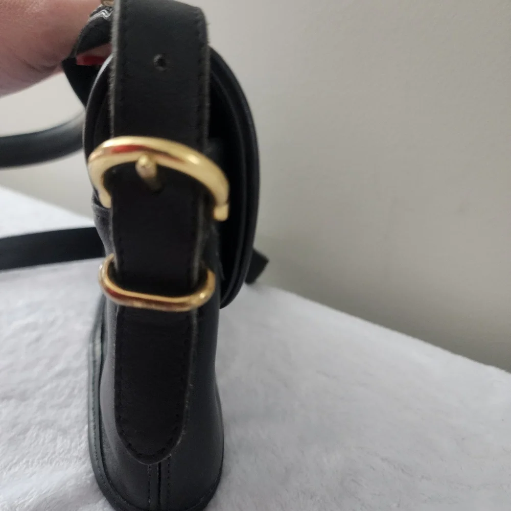 Vintage leather Coach *9801 - Picture 9 of 11